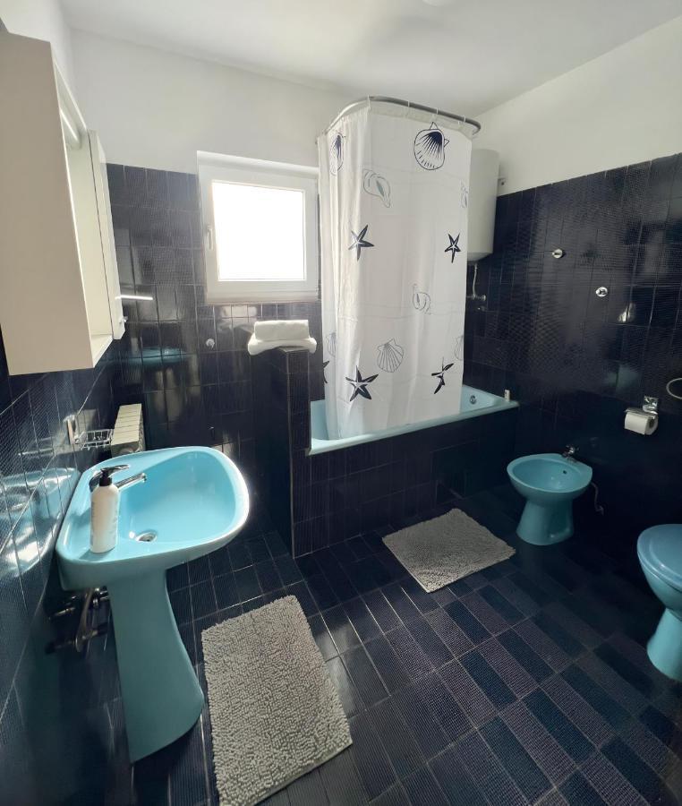 Martin Apartments 로비니 외부 사진